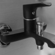 Jednoručna baterija za kadu crna